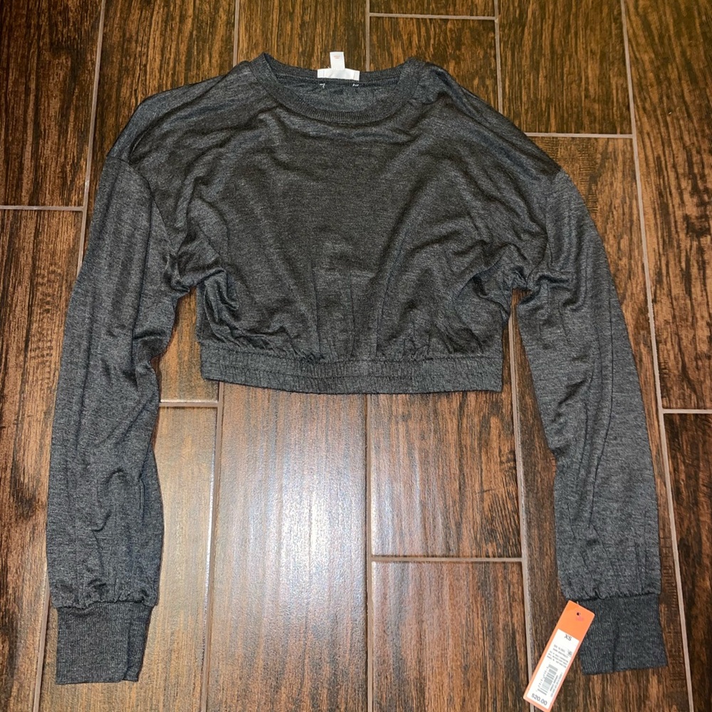Colsie Cropped Sweatshirt